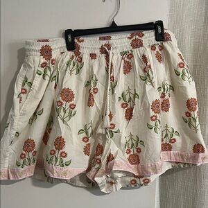 Old Navy Floral High Waist Women's Shorts - Cream and Pink